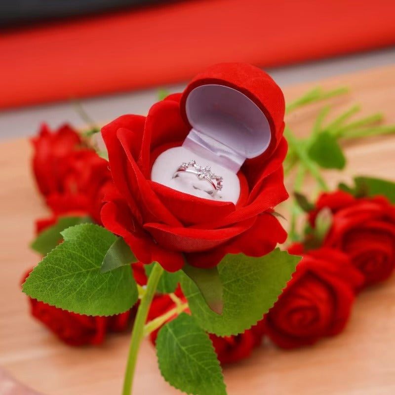 Blooming Love Ring Box
