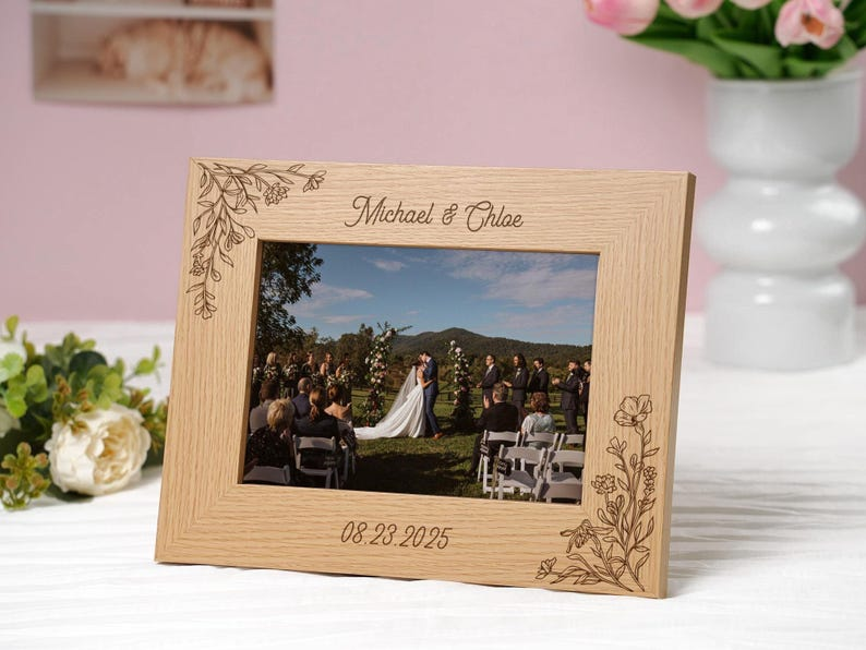 Personalized Wedding Photo Frame,Custom Engraved Picture Frame,Photo Frame Gift For Couples,Wedding Photo Frame,Anniversary Gift Home Decor
