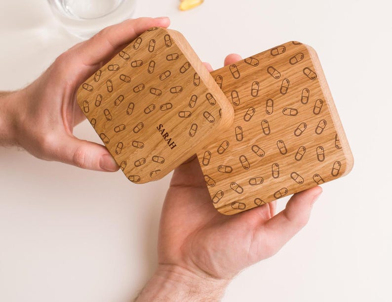 Pill Box 7-Day For Purse, Weekly Pill Case Container, Cute Pill Pocket Organizer, Small Pill Container Supplements Travel