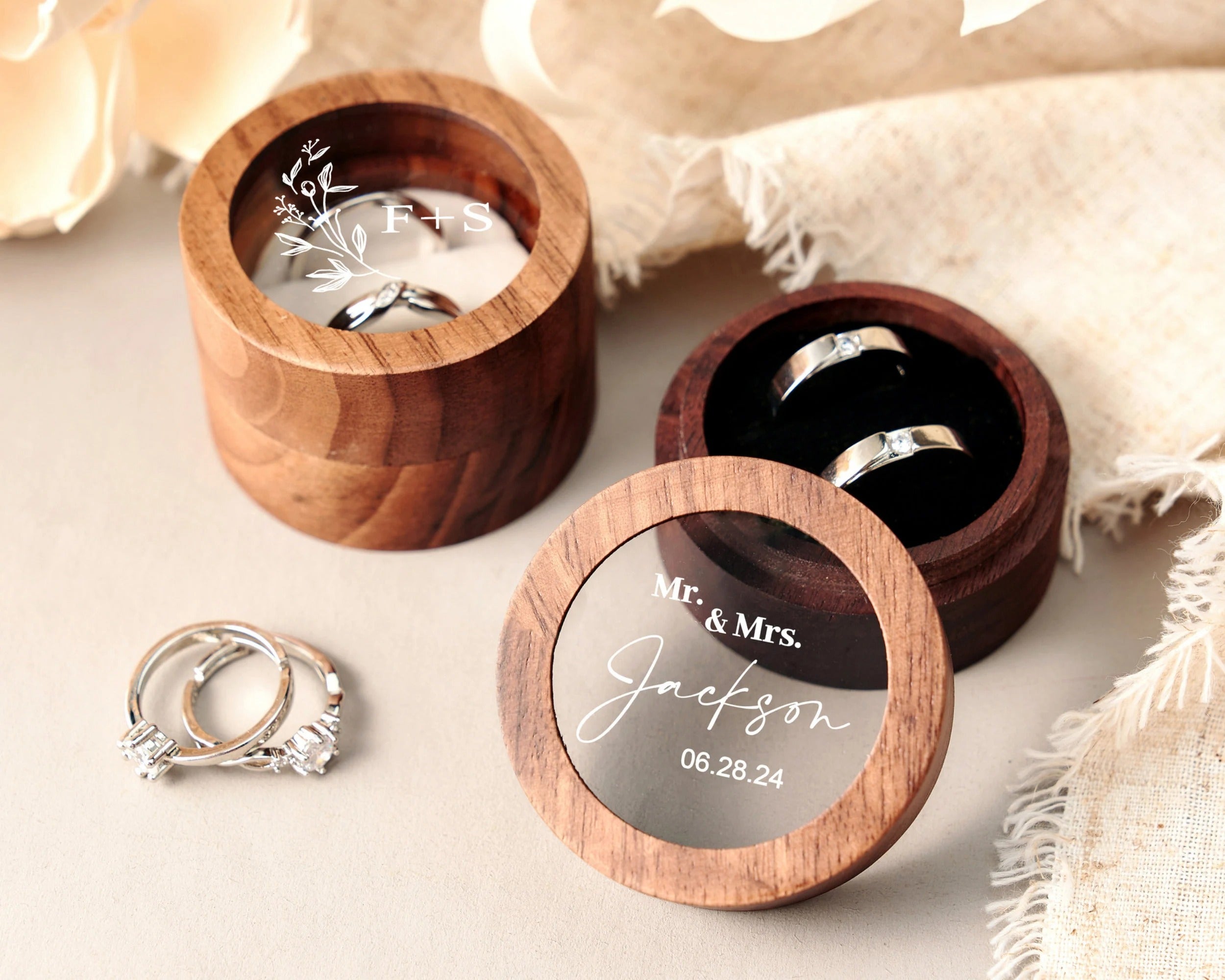 Custom Wooden Wedding Ceremony Round Ring Box, Clear Acrylic Cover, Personalized Engraved Engagement Proposal Holder, Bridal Gift For Her