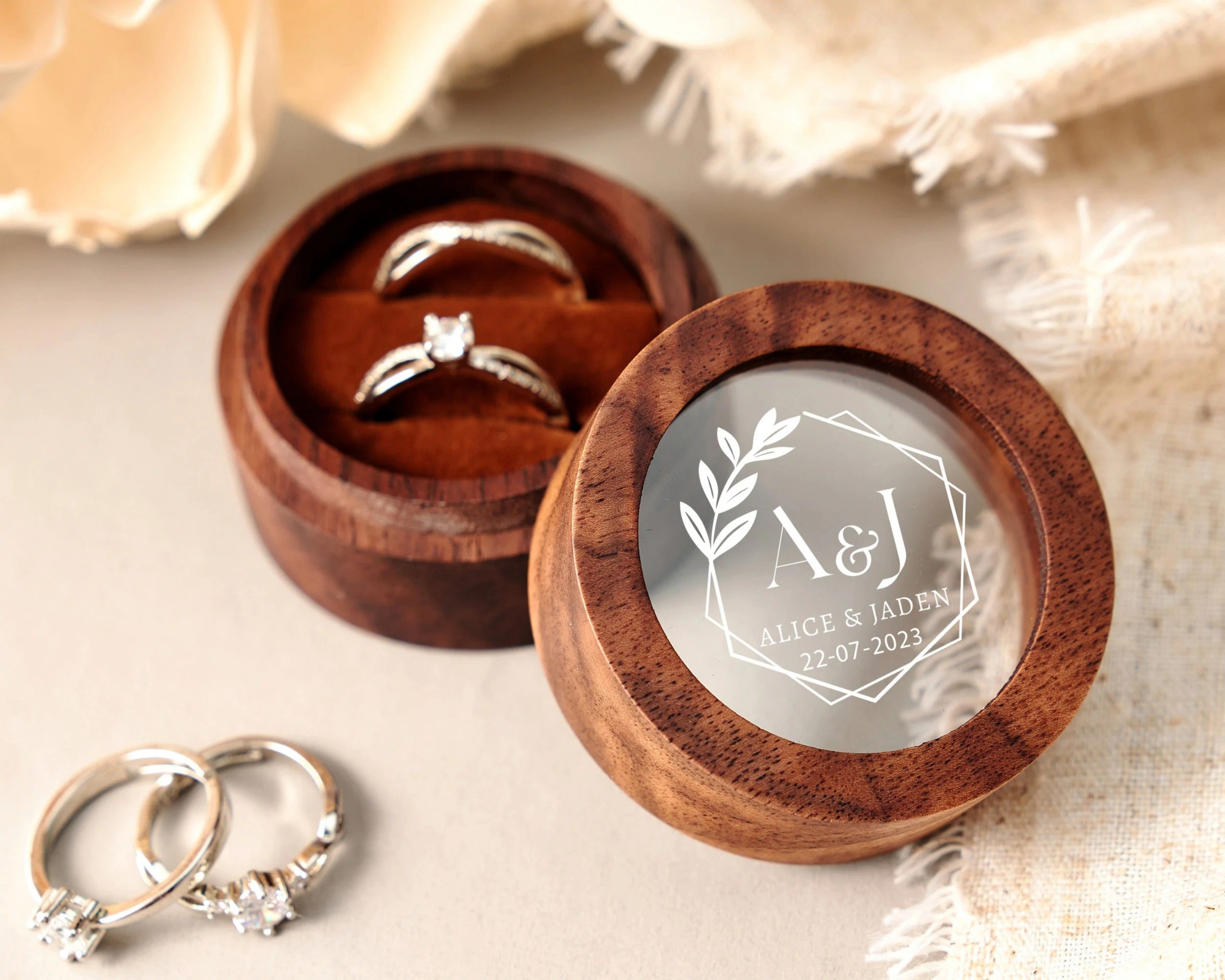 Custom Wooden Wedding Ceremony Round Ring Box, Clear Acrylic Cover, Personalized Engraved Engagement Proposal Holder, Bridal Gift For Her