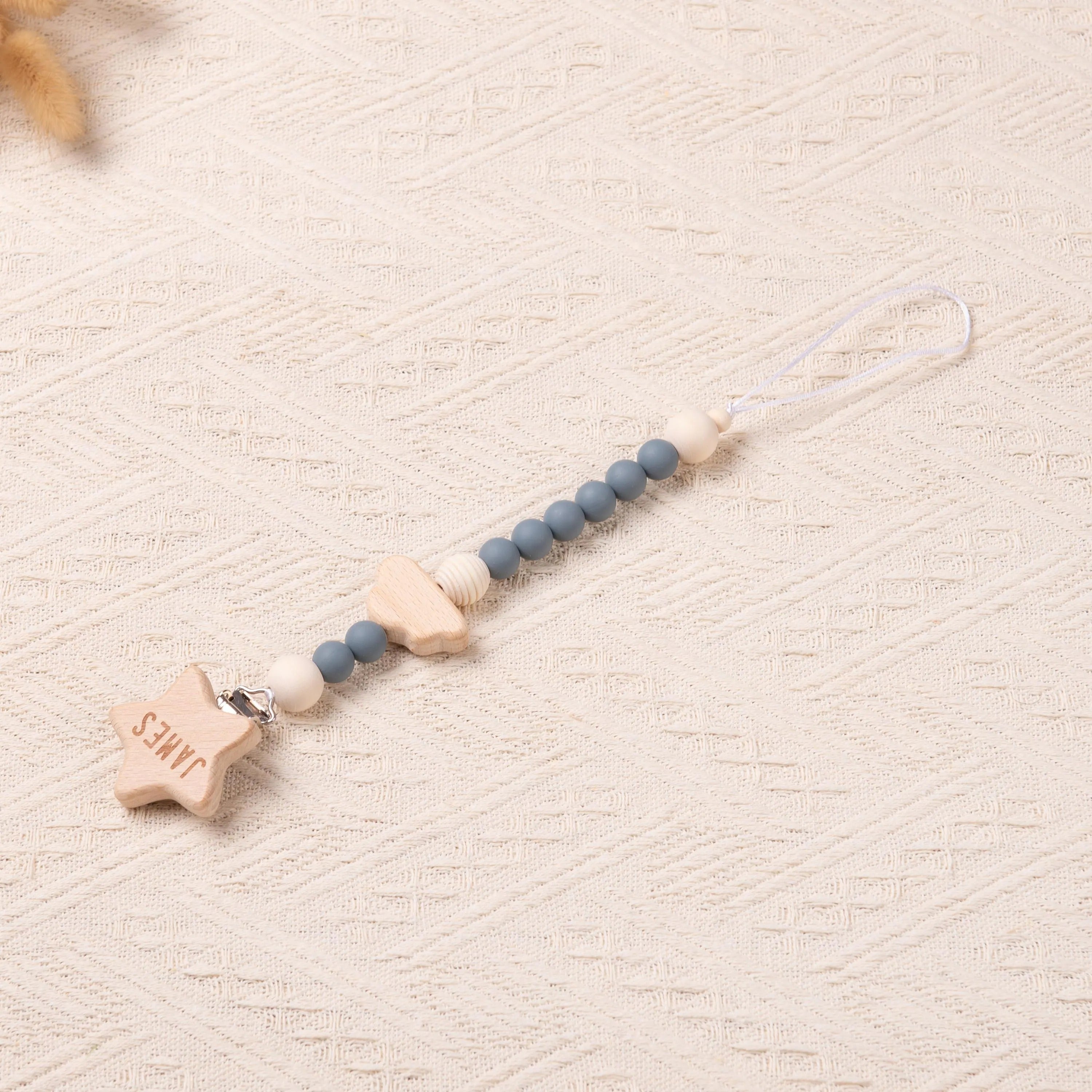 Personalized Pacifier Clip for Baby Boy and Girl, Custom Binky Clip, Engraved Soother Clip with Name, Baby Shower Gifts, Newborn Gifts