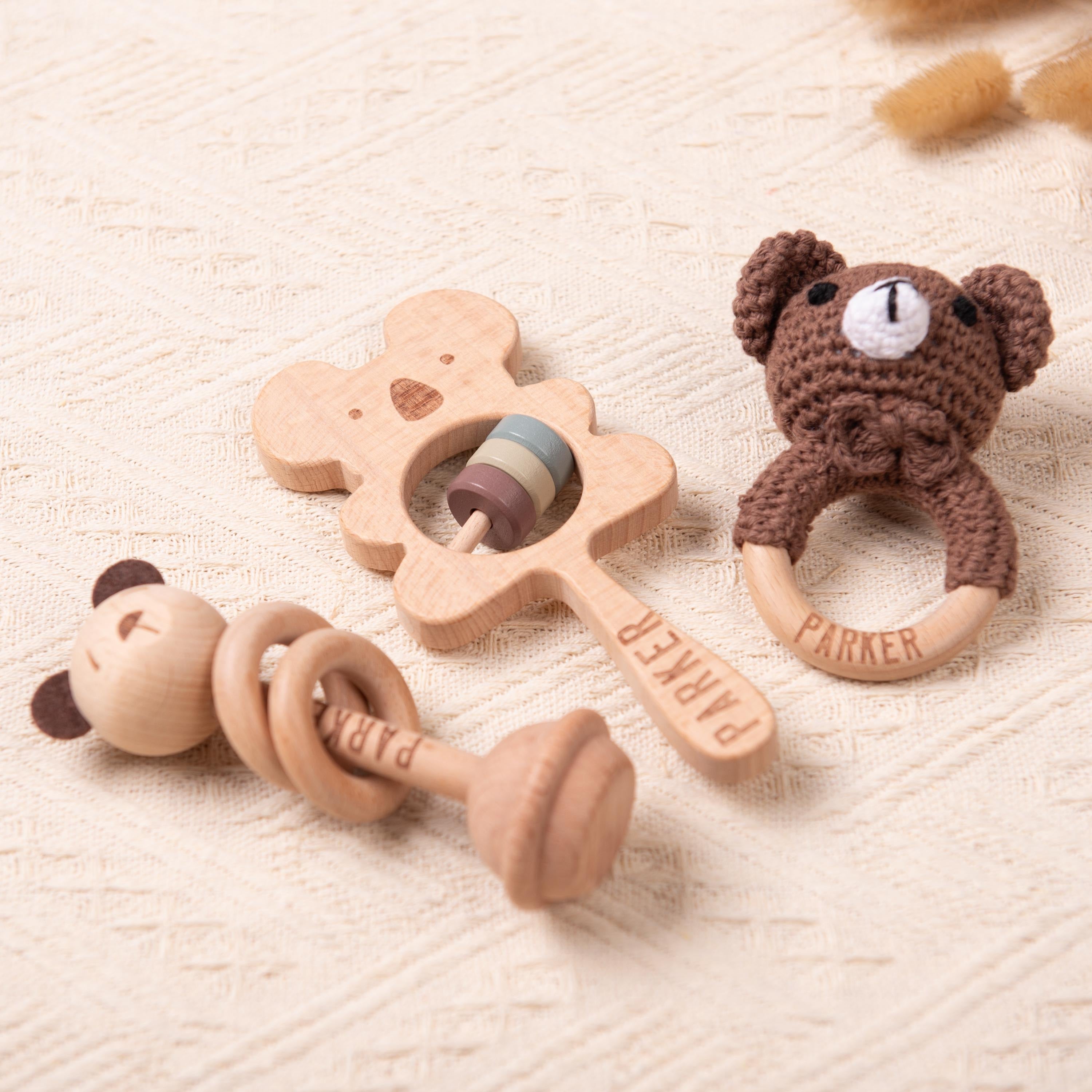 Personalized Baby Gift Set, Custom Crochet Baby Rattle with Name, Wooden Toys for Babies, Baby Shower Gifts, Newborn Gifts, Christmas Gift