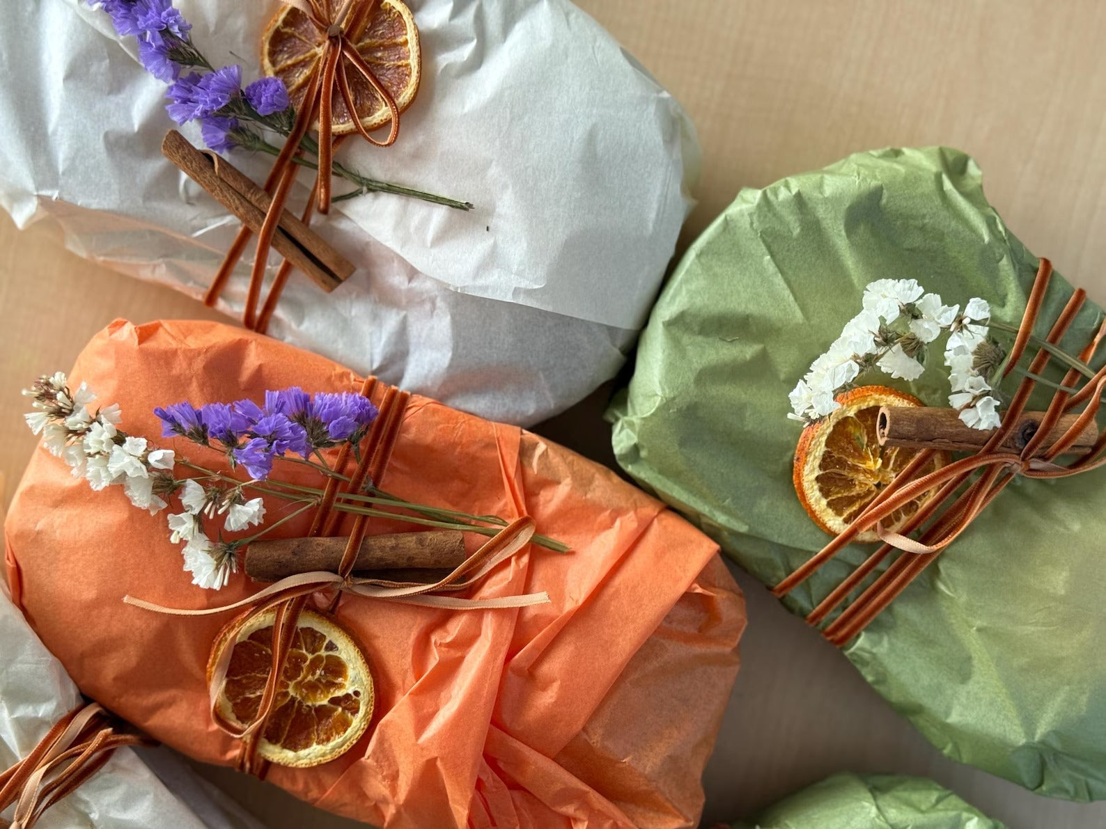 Wooden dough bowl Thanksgiving Candles
