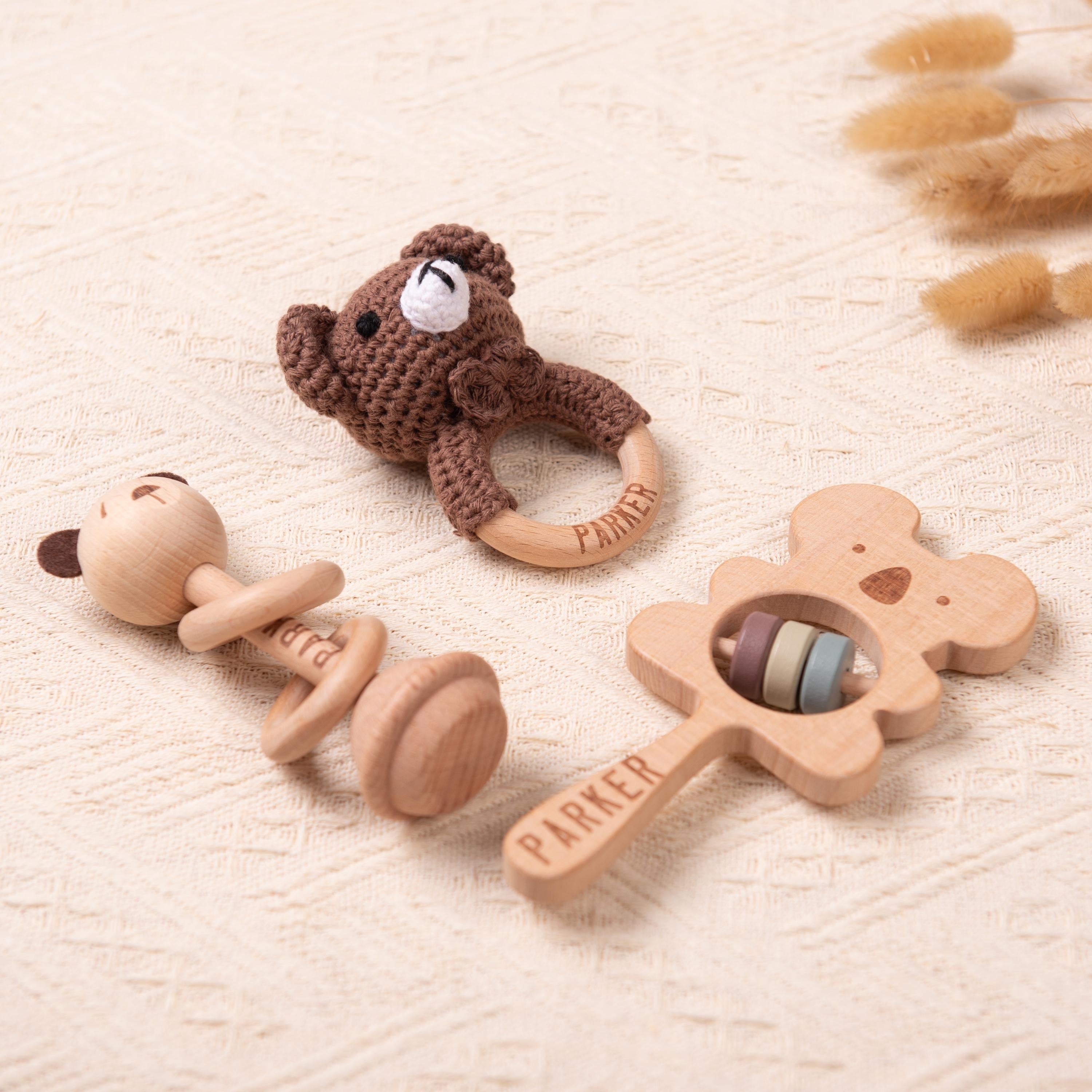 Personalized Baby Gift Set, Custom Crochet Baby Rattle with Name, Wooden Toys for Babies, Baby Shower Gifts, Newborn Gifts, Christmas Gift