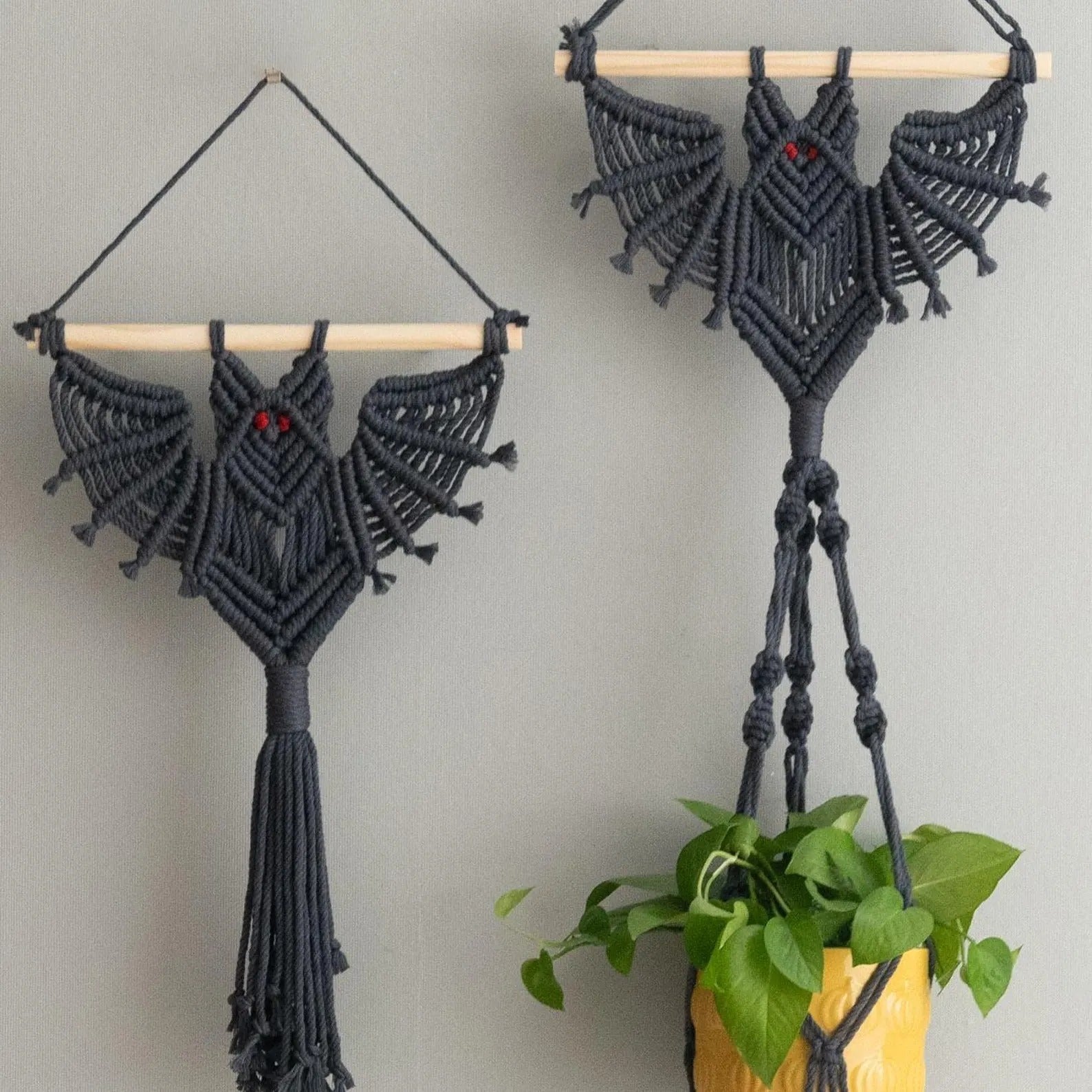 Gothic Bat Decor, Hanging Macrame, Witchy Room Decor, Modern Halloween, Dark Wall Art, Hanging Plant Holder, Bat Decorations W52